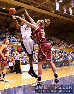 Chante Black fades and misses as this time Swords has position -  - D11.O30;1,13:52,12-7