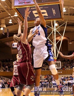 DWHoops Burst: Krystal Thomas jumper -  - D34.O32;1,2:36,30-19