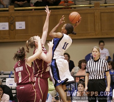 Chante Black answers the BC mini run with back-to-back scores -  - D11;2,14:29,50-34