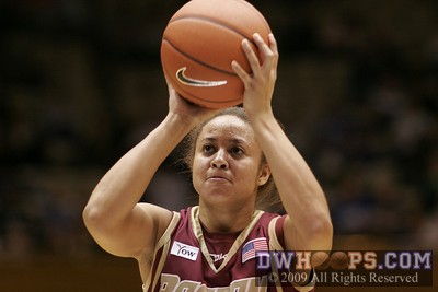 After the media time out, Jones made both free throws -  - O5;2,10:18,52-40
