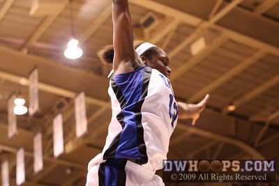 Karima Christmas harasses the inbounds passer -  - D13.D4;2,2:21,62-54