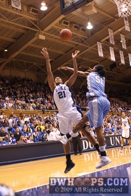 Jessica Breland swats away Joy Cheek's jumper -  - D21.O51;2, 14:47, 44-36