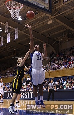 Joy Cheek scores off a Waner steal -  - D21;1,9:14,14-8