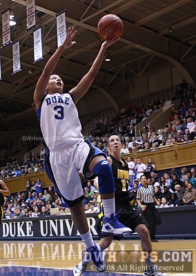 Shay Selby scores during Duke's late first half spurt