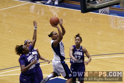 Shay Selby scores Duke's final field goal of the game -  - D3;2,8:40,70-47