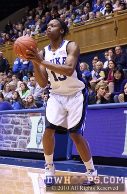 Karima Christmas shoots from the perimeter, she was 3-4 from long range on the night -  - 