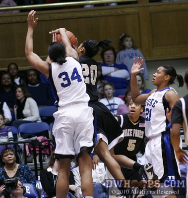 Krystal Thomas neutralizes Brittany Waters, who was held six under her 16 point average -  - 