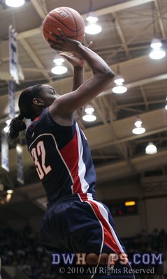 Kalana Greene scores on the baseline - Auriemma said that Duke's focus on Moore and Charles freed up Greene for this kind of shot -  - 