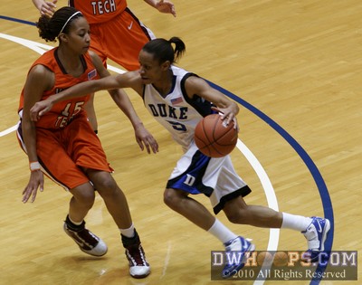 Jasmine Thomas clears out Utahya Drye -  - 