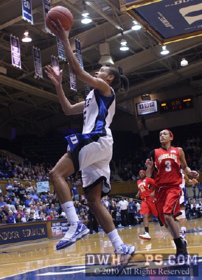 Jasmine Thomas makes it 13-10 Duke -  - 