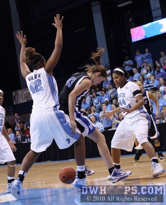 Allison Vernerey loses track of the ball -  - 