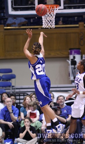 Laura Lewis hits to put the Pirates up by three -  - 