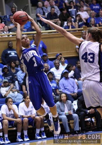 Bernadette Fortune tries a leaner as Allison Vernerey tries to recover -  - 