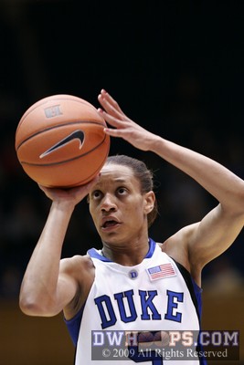 Jasmine Thomas owned the line today - a perfect 10-10. -  - O10.D5;1, 2:17, 28-39