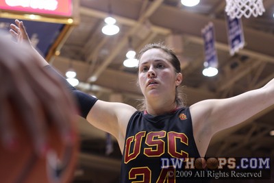 Ashley Corral guards a Duke inbounder -  - 