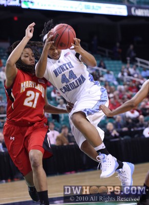 Tierra Ruffin-Pratt loses control of the ball in the lane, with the assistance of a foul from Tianna Hawkins -  - 