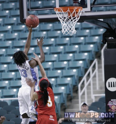 Laura Broomfield became a go-to player in the Heels comeback, scoring 14 and adding 10 boards -  - 