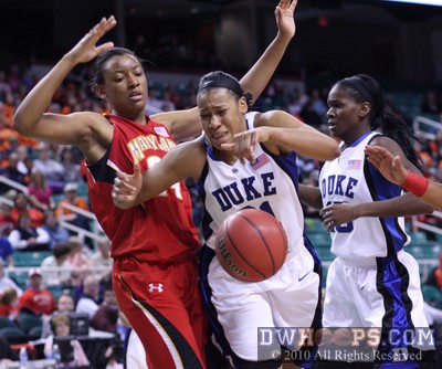 Joy Cheek loses the handle -  - 