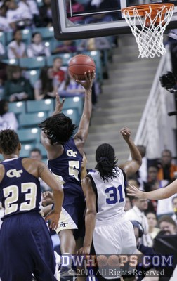Metra Walthour had a tough day for the Jackets including this misfire -  - 