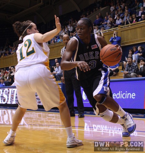 Karima Christmas powers past Leah Stepovich -  - 