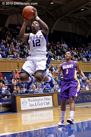 Chelsea Gray suspended in mid air.