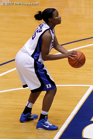 Richa Jackson on the free throw line.