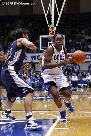 Chelsea drives after a steal