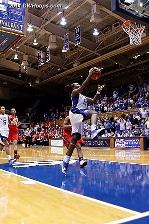 Chelsea makes it 69-62 Blue Devils with half a minute left.  - Duke Tags: #12 Chelsea Gray 