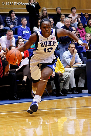 Chelsea Gray drives  - Duke Tags: #12 Chelsea Gray 