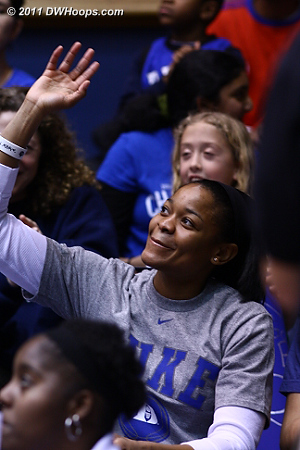 Alana Beard in the house!  - Duke Tags: Fans 