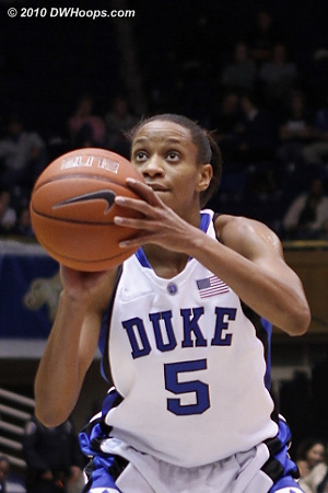 Jasmine Thomas had a tough first half from the floor, so she stepped up her game in other areas.  - Duke Tags: #5 Jasmine Thomas 