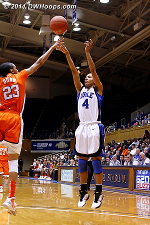 Chloe smartly pulls up in transition and drains it, Duke leads by 54.  - Duke Tags: #4 Chloe Wells 