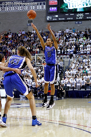 Jasmine Thomas launches a trey as the UConn lead has ballooned to 21-2  - Duke Tags: #5 Jasmine Thomas 