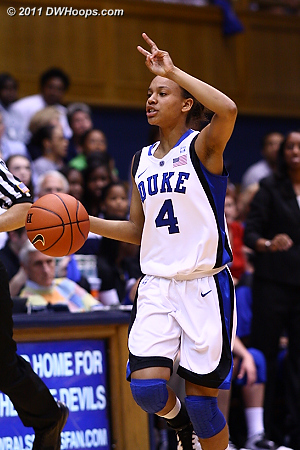 With Gray out, Chloe Wells ran the offense for a while  - Duke Tags: #4 Chloe Wells 