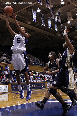 Jasmine scores again during Duke's run to end the first half.  - Duke Tags: #5 Jasmine Thomas 