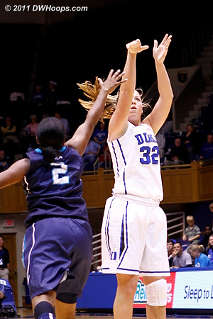 Liston is left wide open behind the arc, and cashes in.