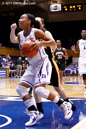 DWHoops Photo  - Duke Tags: #4 Chloe Wells 
