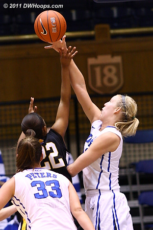 Scheer rejects Brittney Washington (22)  - Duke Tags: #24 Kathleen Scheer 