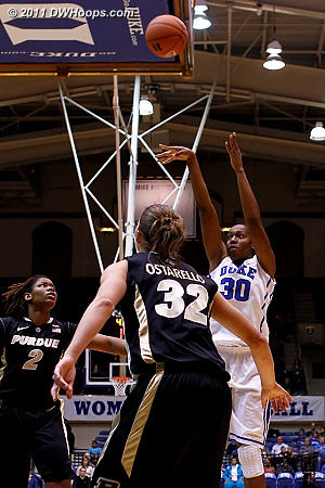 Jump shot by Henson