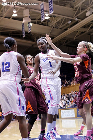 Williams dumps it off to Gray  - Duke Tags: #1 Elizabeth Williams, #12 Chelsea Gray - VT Players: #13 Alyssa Fenyn, #22 Porschia Hadley 