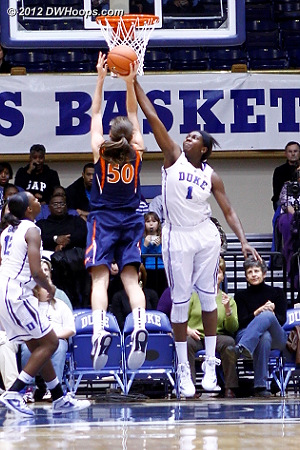 Elizabeth Williams rejects Chelsea Shine