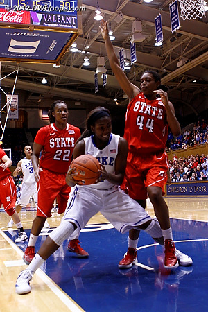 Elizabeth Williams takes on Kody Burke in the paint (44)