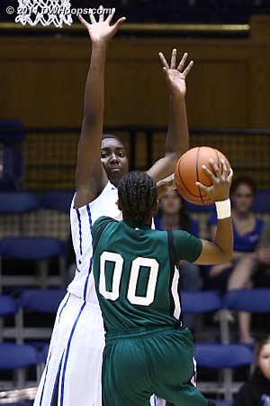 Facing this, Briana Robinson wisely chose to pass