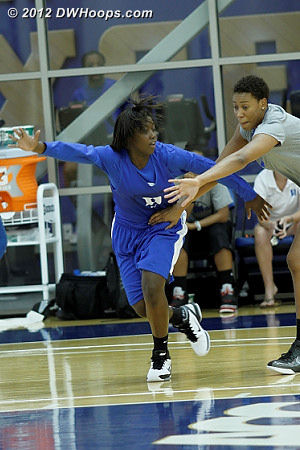 DWHoops Photo  - Duke Tags: #2 Alexis Jones, Joy Cheek  