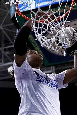Karima cuts the net  - Duke Tags: #13 Karima Christmas 