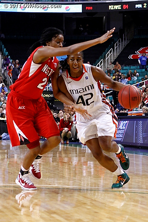 DWHoops Photo  - NCSU Players: #21 Brittany Strachan - MIA Tags: #42 Shenise Johnson 