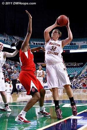 DWHoops Photo  - BC Players: #32 Stefanie Murphy - NCSU Tags: #44 Kody Burke 
