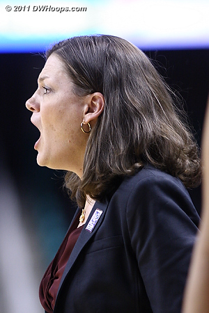 Dunkenberger calls for a walk, but it's another Jacket fast break score  