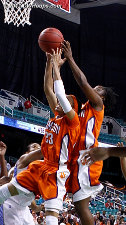 Same Team!  (They lost it out of bounds)  - CLEM Players: #23 Chancie Dunn 
