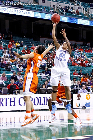 Lucas pulls up to hit on the Heels break  - CLEM Players: #22 Sthefany Thomas - UNC Tags: #50 Italee Lucas 